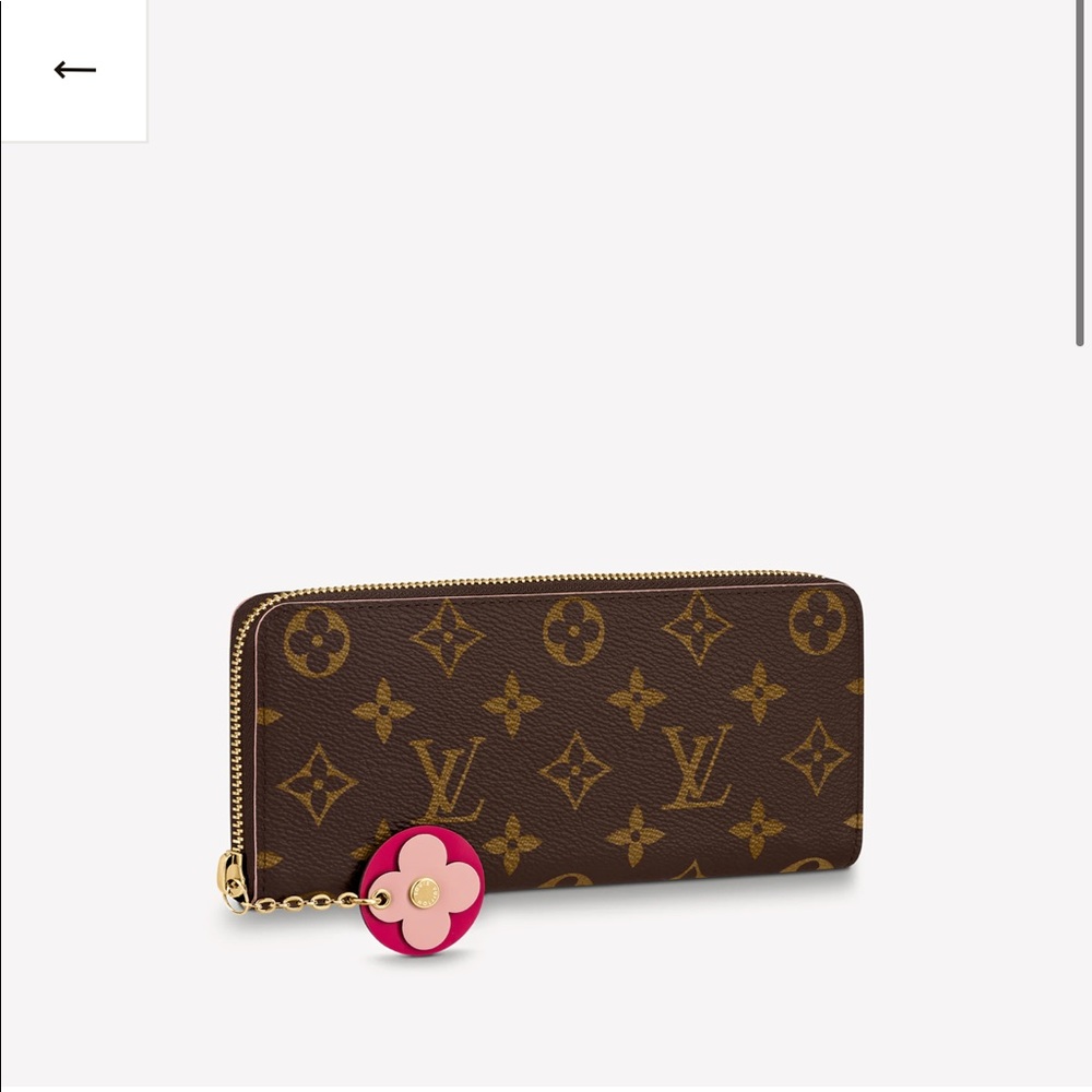 LOUIS VUITTON
Blooming Flowers Clemence Wallet